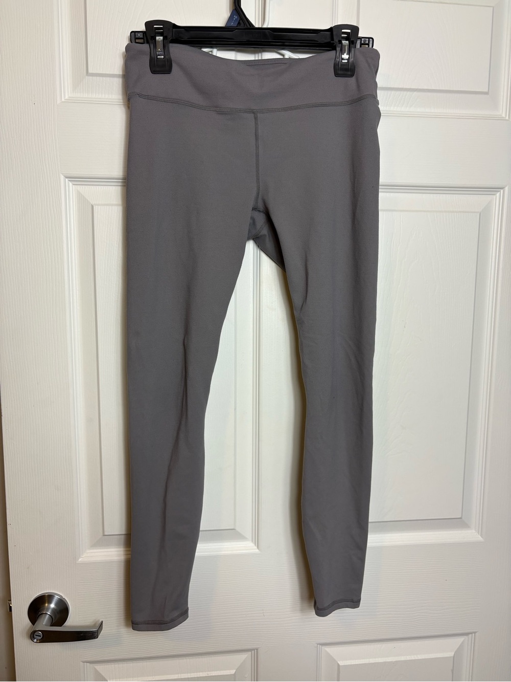 Womens Gray Active Leggings - Stretch Performance Bottoms